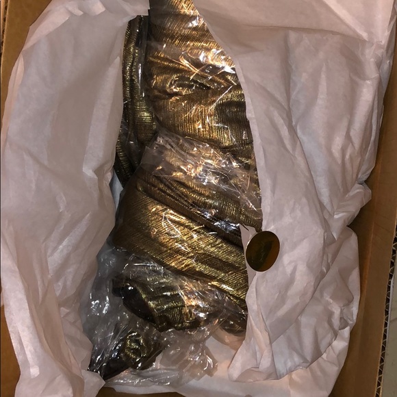 BCBGmaxazria SUNBURST PLEAT GOWN - Picture 2 of 3